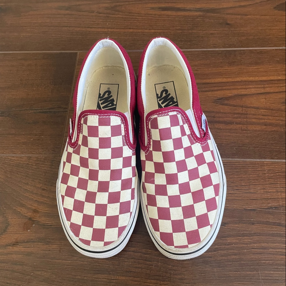Red and white vans women’s size 6